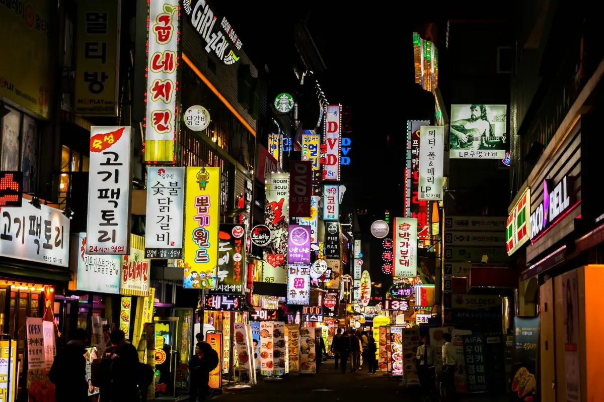 Vegan in South Korea 2026: How to Order Vegan Food + Korean Phrases