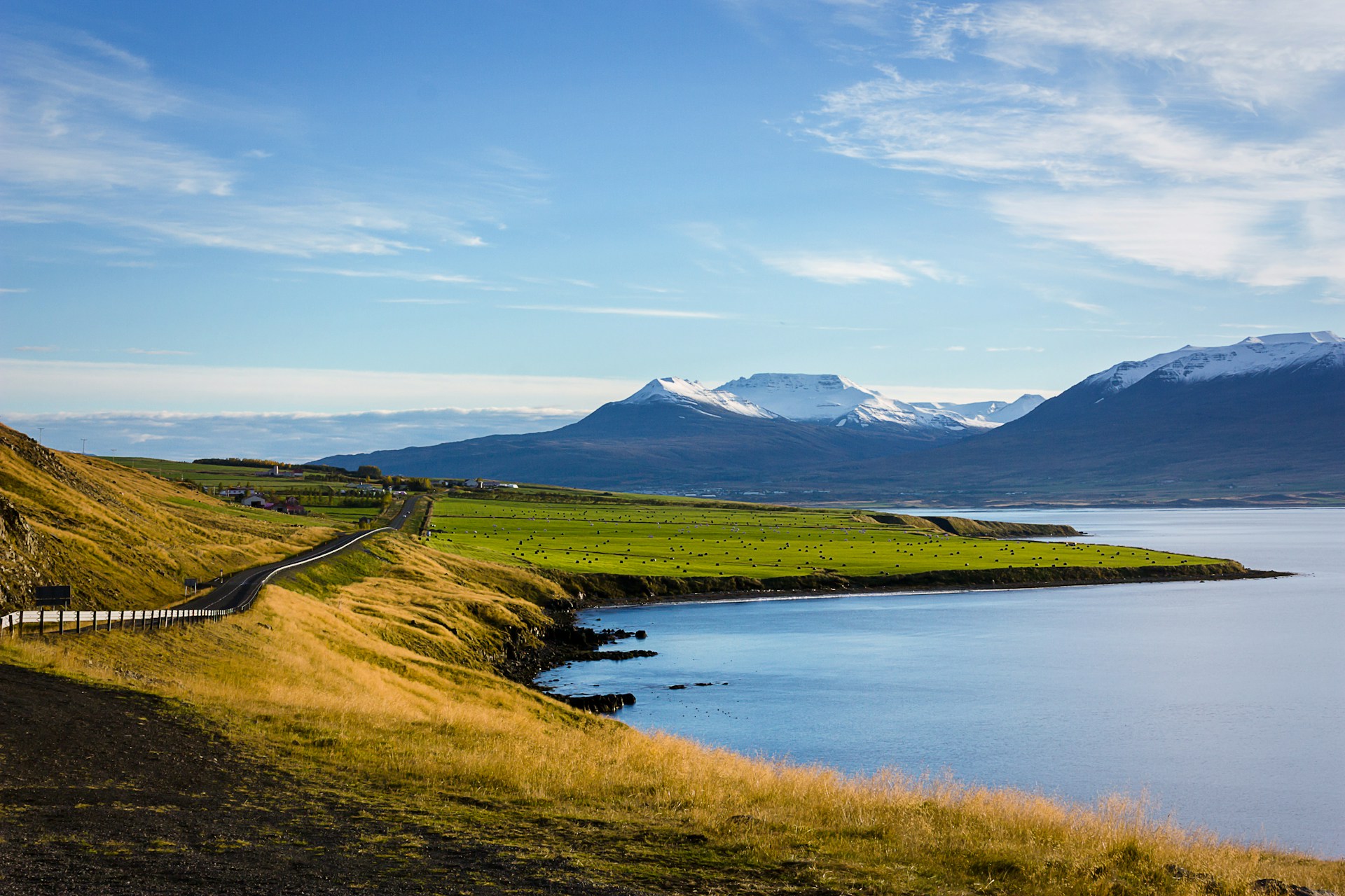 Renting a Car in Iceland: Complete 2026 Guide
