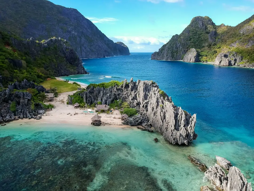 2-Week Philippines Itinerary 2026: Palawan, Bohol, Cebu and Island Hopping