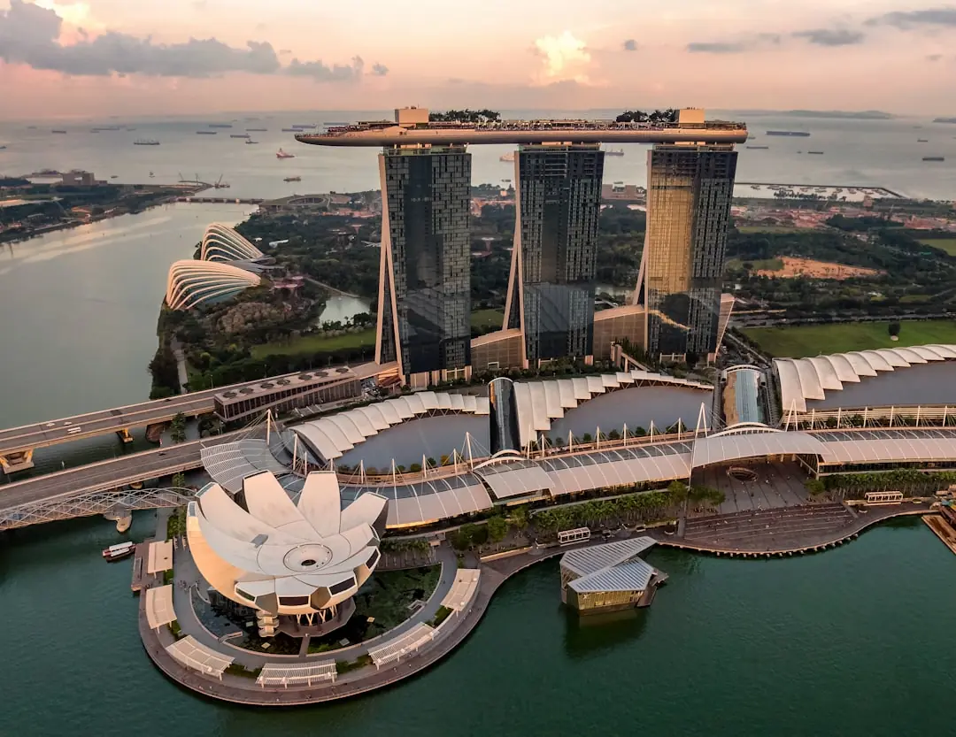 3 Days in Singapore Itinerary 2026: Food, Gardens, Neighbourhoods and Sentosa