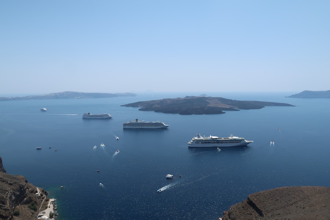 Greece Island Hopping Itinerary 2026: Best First Cyclades Route