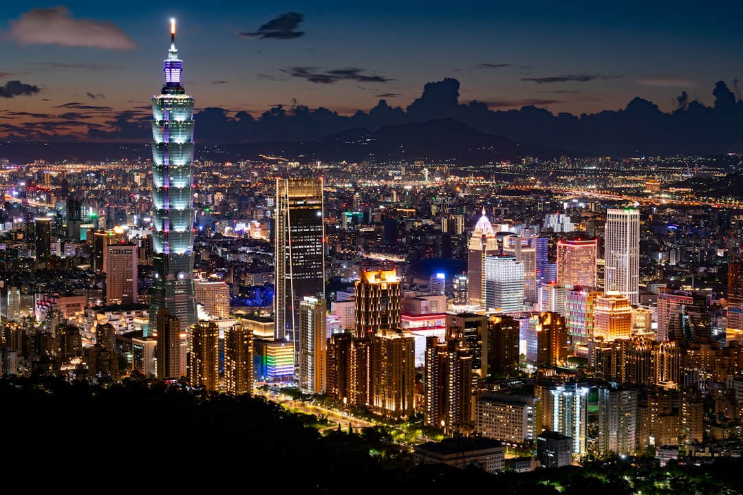17 Best Things to Do in Taipei 2026: Night Markets, Temples, Views and Easy Day Trips
